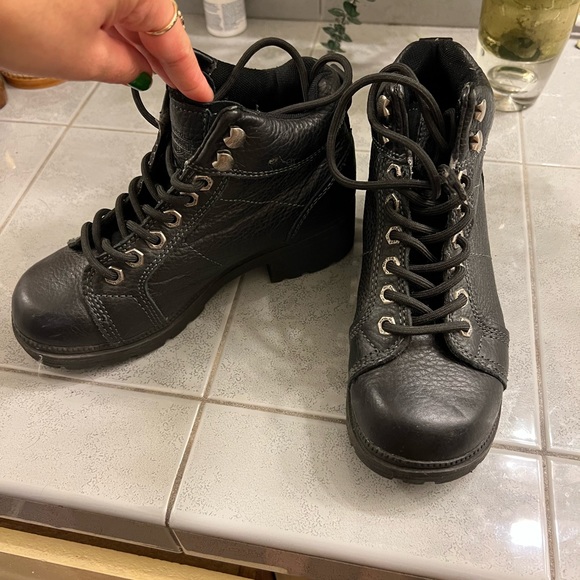 Harley Davidson boots like new size woman’s 6 like new - Picture 4 of 4